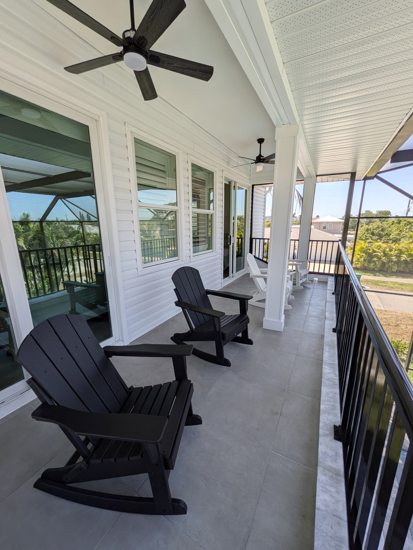 Second fl bdr2 balcony03